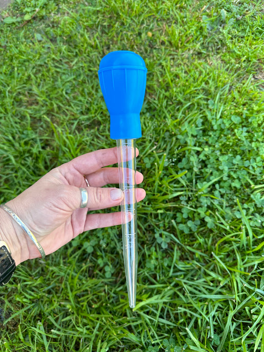 Giant Pipette